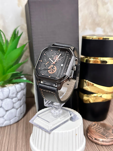 Reloj Negro Manilla en Cuero Variados