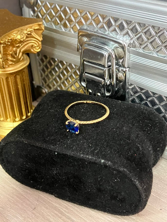 ANILLO ENTORCHADO SOLITARIO CIRCON 6MM T8 ORO LAMINADO
