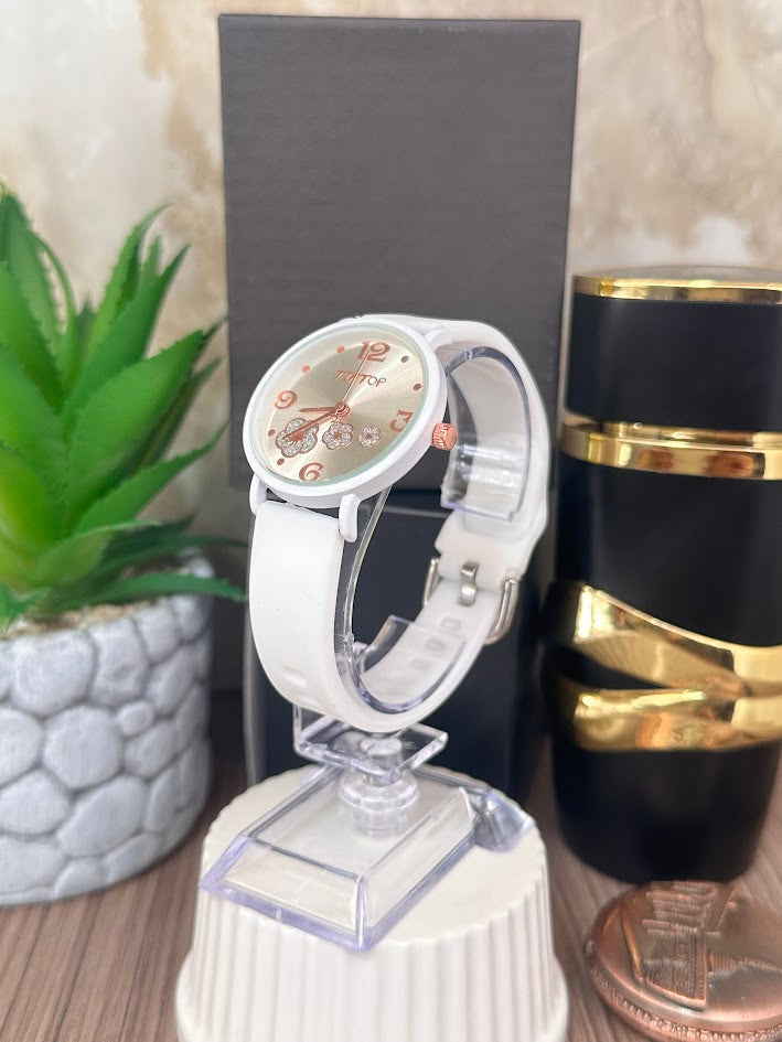 RELOJ DAMA BLANCO ESFERA PLATEADA MANILLA DE SILICONA