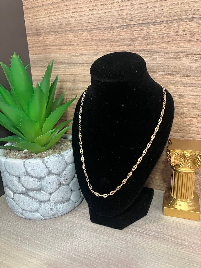 CADENA GUCCI MINI MACIZA 45CM ORO LAMINADO