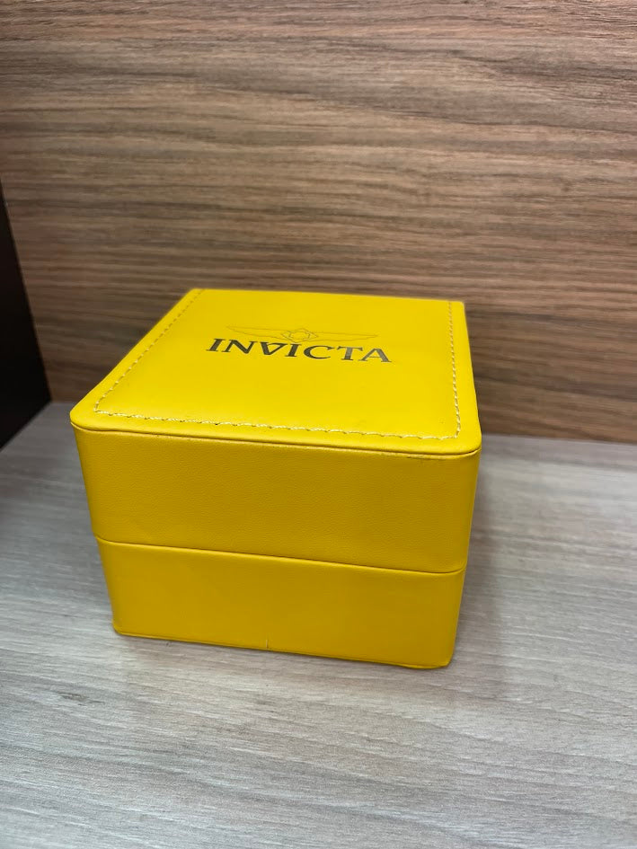 CAJA ESTILO COFRE INVICTA DE LUJO