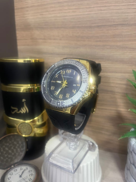 RELOJ TECHNOMARINE NEGRO CON DETALLES PLATEADO Y DORADOS