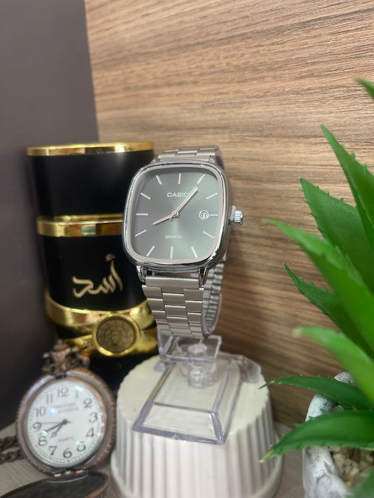 RELOJ CASIO CUADRADO TALCO GRIS