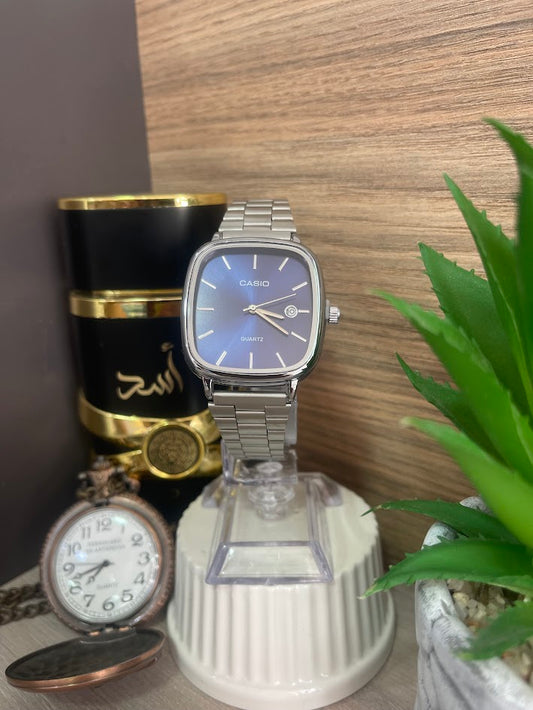 RELOJ CASIO CUADRADO TALCO AZUL MARINO