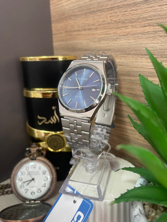 RELOJ CASIO REDONDO ESFERA AZUL MARINO