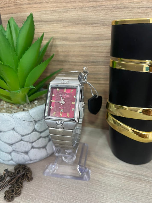 RELOJ LIMITED PLATEADO CUADRADO TABLERO ROJO