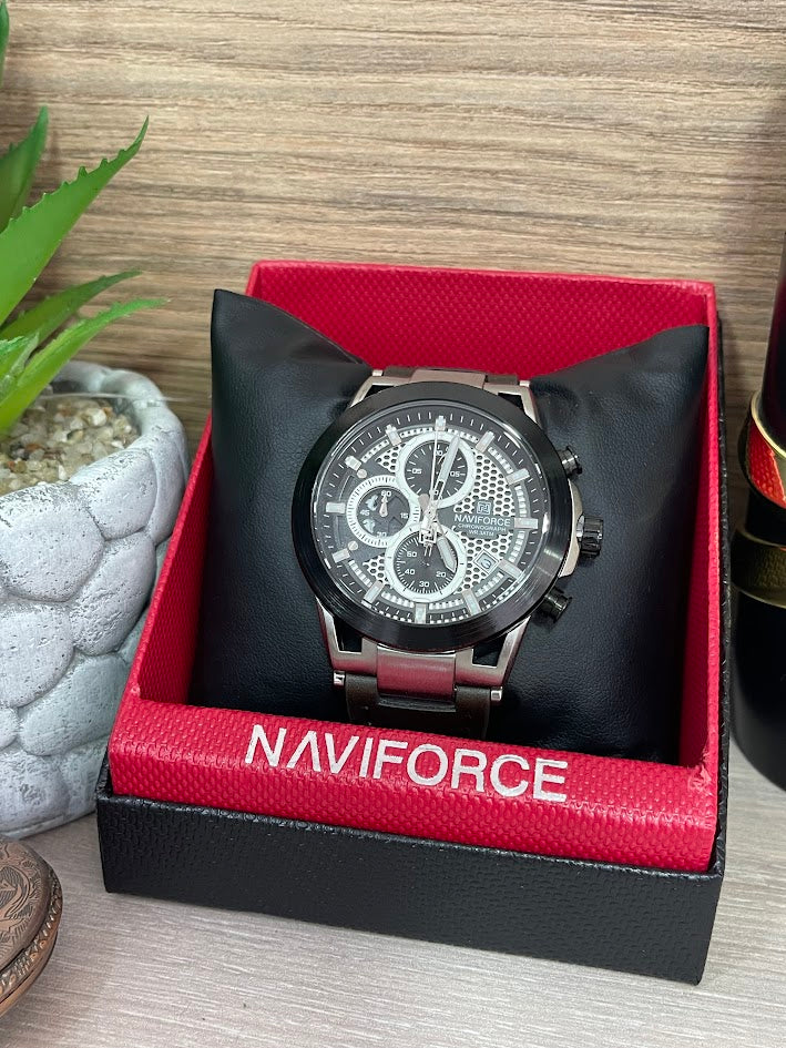 RELOJ NAVIFORCE CABALLERO NEGRO MANILLA EN CUERO MARRON