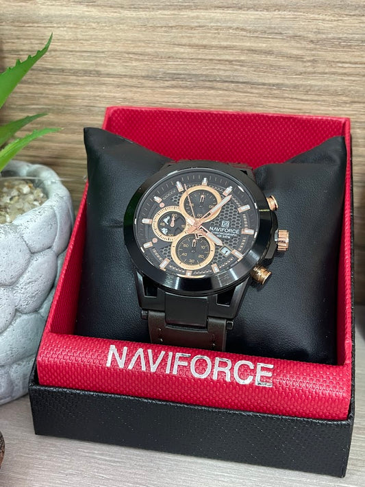 RELOJ NAVIFORCE CABALLERO NEGRO Y ORO ROSA MANILLA DE CUERO