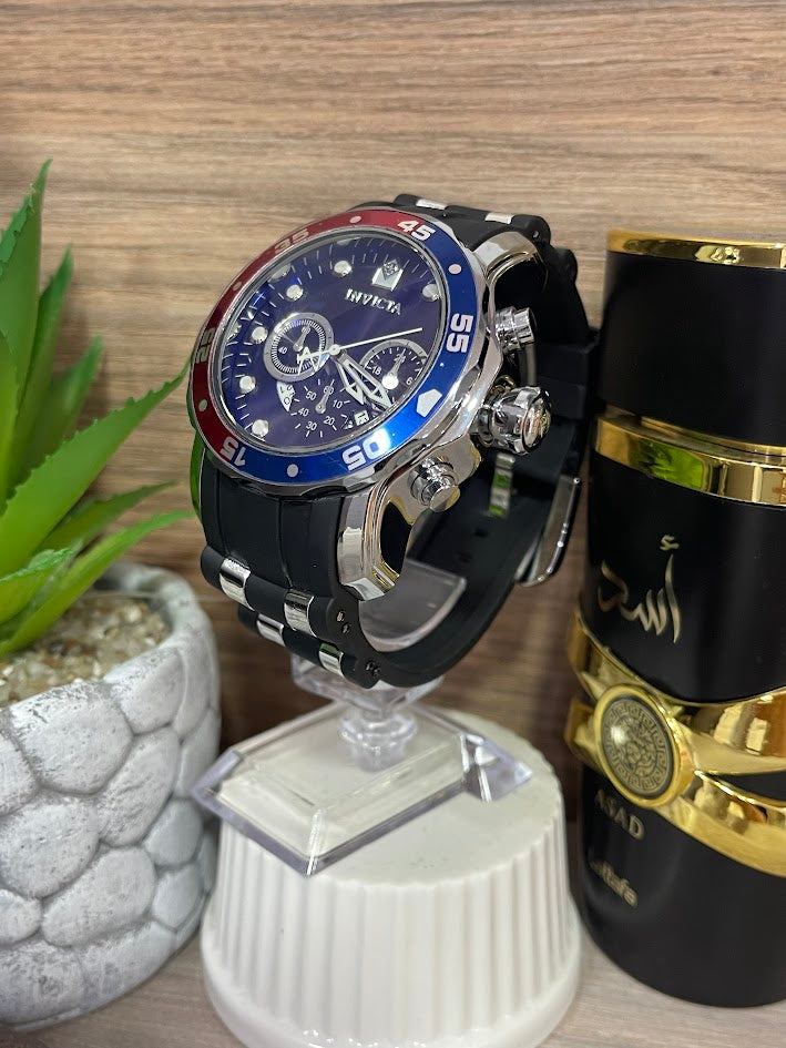 RELOJ INVICTA NEGRO CON DETALLES AZUL Y ROJO