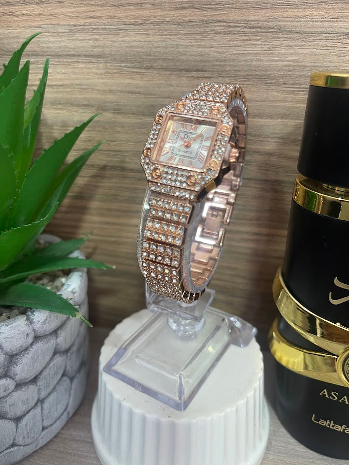 RELOJ DIOR ORO ROSA DIAMANTADO CUADRADO