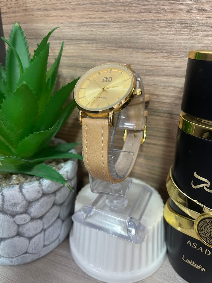RELOJ QYQ DAMA MANILLA CUERO BEIS