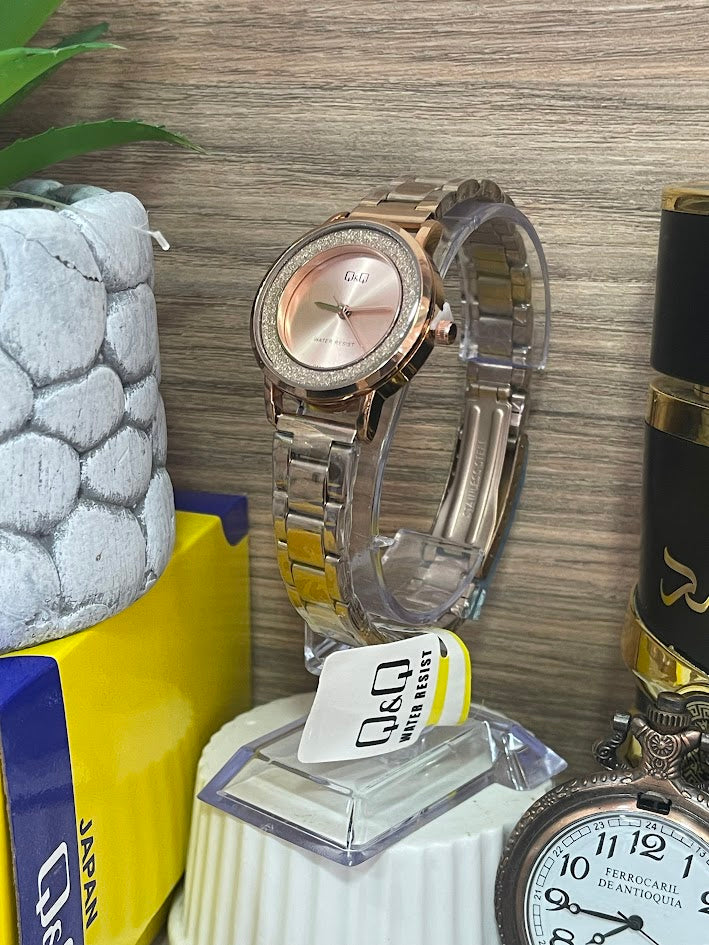 RELOJ QYQ DAMA ORO ROSA DETALLE ESCARCHADO