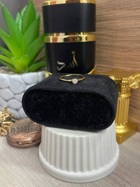 ANILLO SOLITARIO BASE SILUETA CORAZON ORO LAMINADO