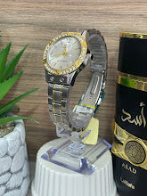 RELOJ QYQ DAMA DIAMANTADO