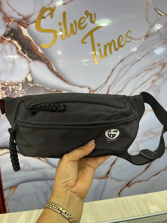 BOLSO CANGURO NEGRO DEPORTIVO
