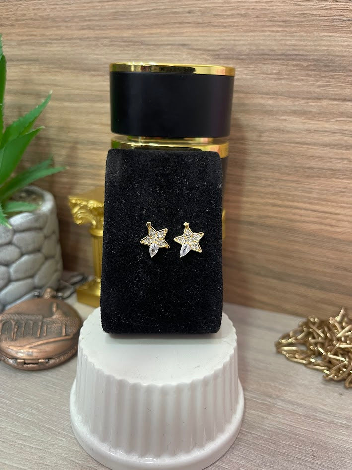 TOPO ESTRELLA MICROCIRCON PIEDRA OVALO LADO 11MM ORO LAMINADO