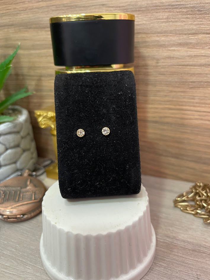 TOPO MULTI UÑA 4MM ORO LAMINADO