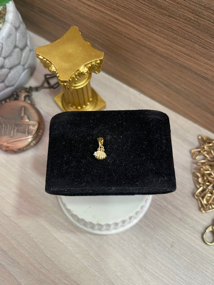 DIJE CONCHA MINI CIRCON X1 7X13MM ORO LAMINADO