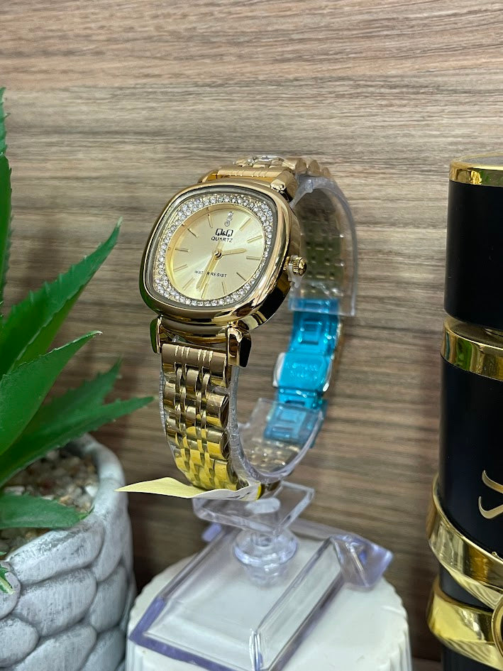 RELOJ QYQ DAMA DORADO ESFERA DORADA DIAMANTADA