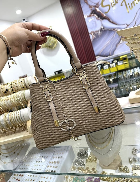 BOLSO ELEGANTE CAFE CON HEBILLA DIAMANTE