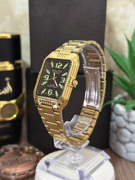 SALCO CABALLERO CUADRADO DORADO ESFERA NEGRA NUMEROS VERDES