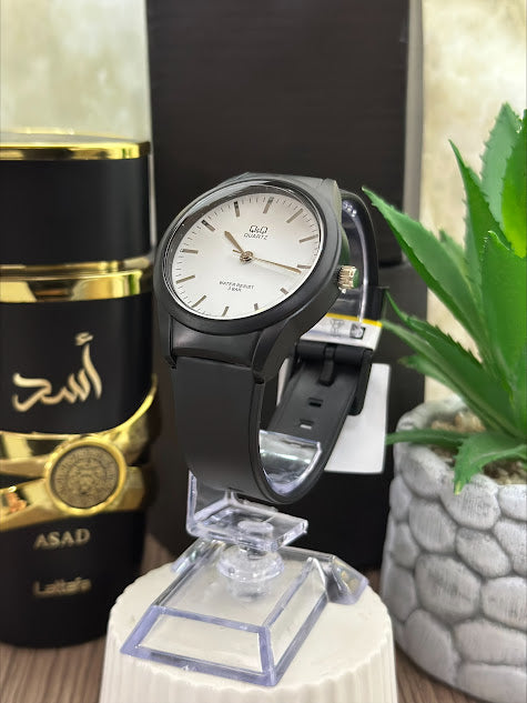 Q&Q MANILLA SILICONA NEGRA ESFERA BLANCA