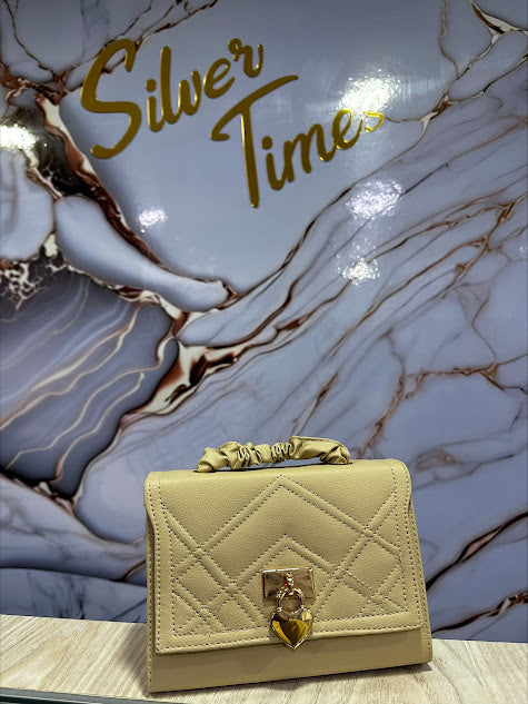 BAGUETTE BEIGH CORAZON INCLUYE CORREA